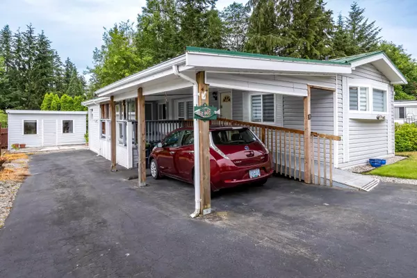 Sechelt, BC V7Z 0A3,4116 Browning RD #10