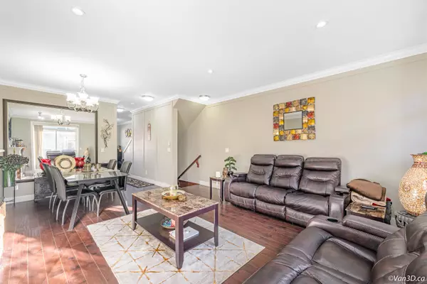 Surrey, BC V3W 0E9,6383 140 ST #68