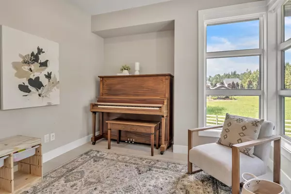 Abbotsford, BC V3G 1L5,4217 Old Clayburn RD #2