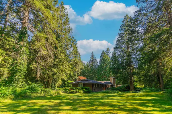 Surrey, BC V4P 1W3,13425 Woodcrest DR