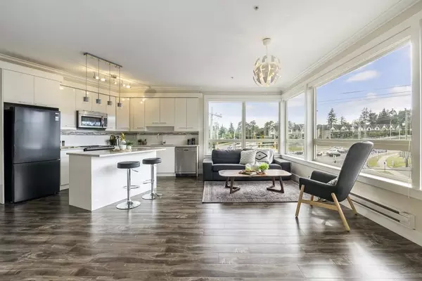 19228 64 AVE #411, Surrey, BC V3S 7C9