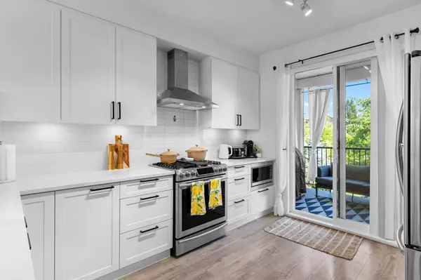 Port Coquitlam, BC V3B 0P1,2145 Prairie AVE #1