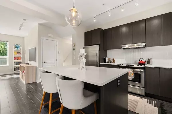 Langley, BC V2Y 0M4,7848 209 ST #5