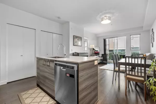 Surrey, BC V3T 0M9,13963 105 BLVD #302