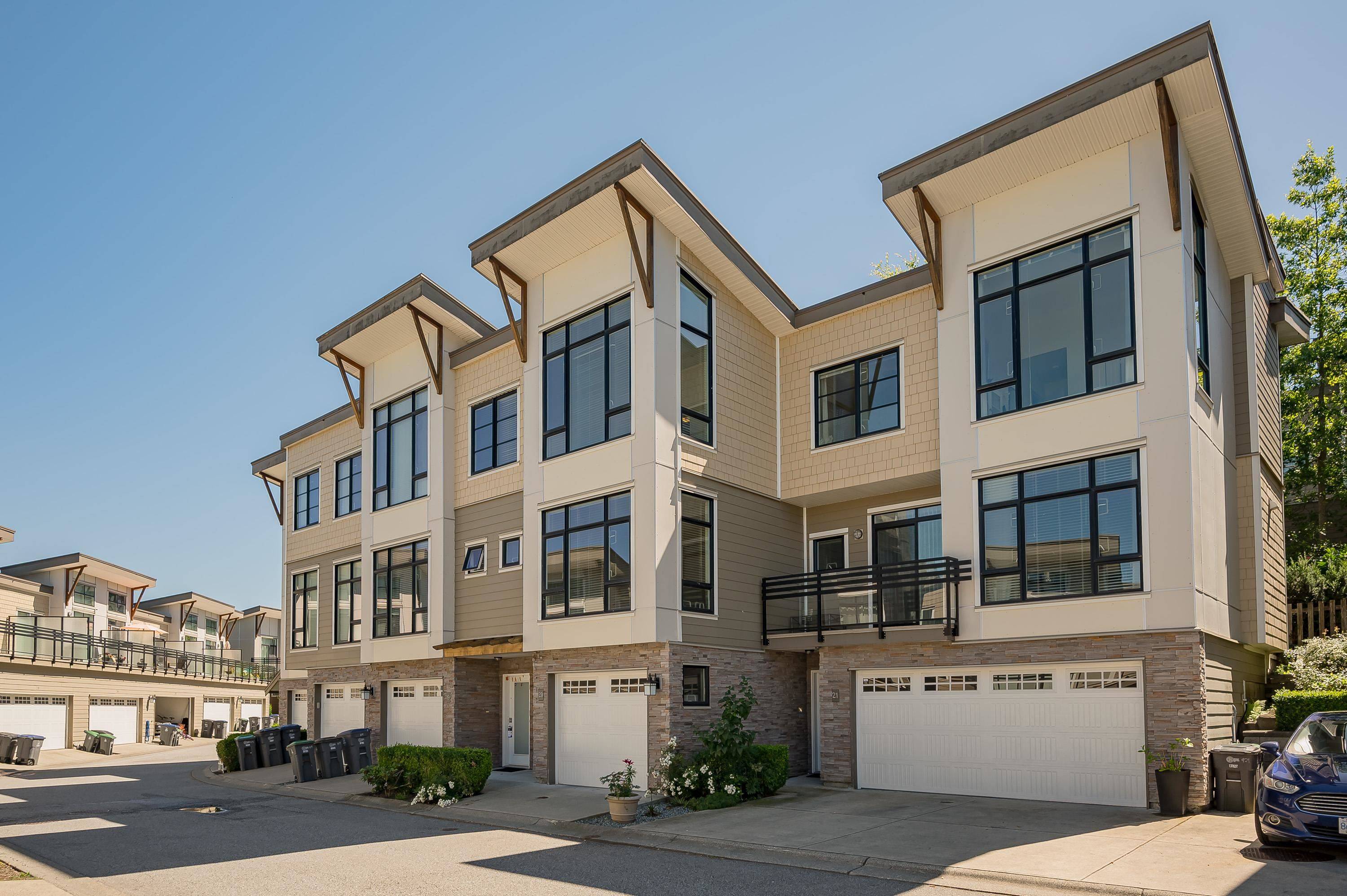 9989 E Barnston DR #20,  Surrey,  BC V4N 6N3