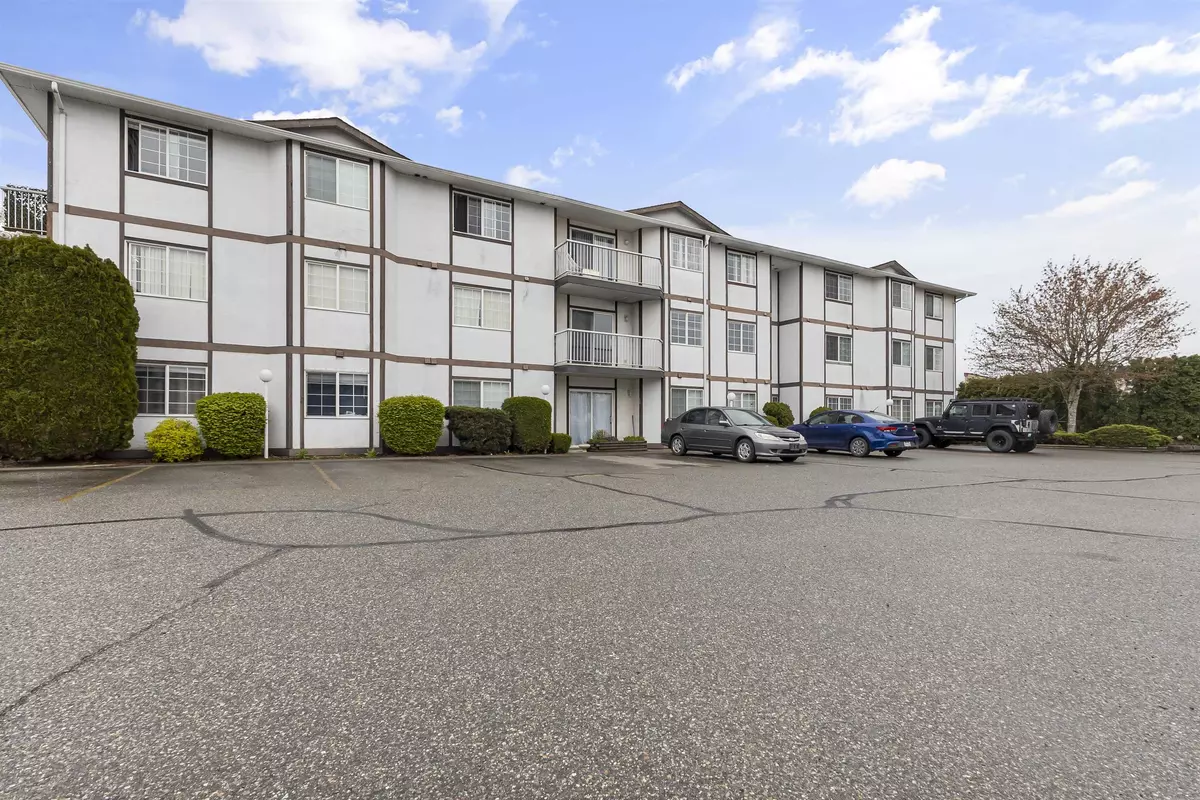 Chilliwack, BC V2P 6V4,45669 Mcintosh DR #315