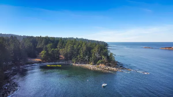 Galiano Island, BC V0N 1P0,786 Linklater RD