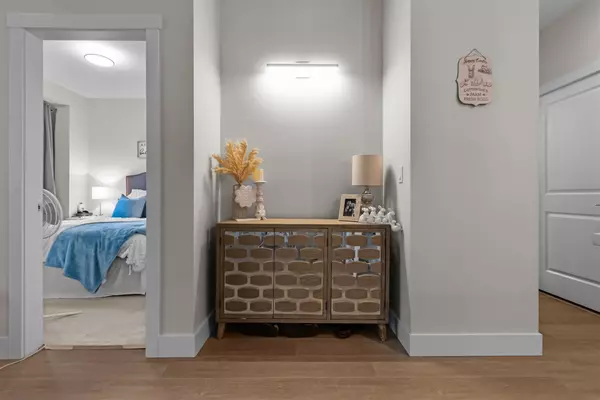 Langley, BC V3A 0M8,22136 49 AVE #409