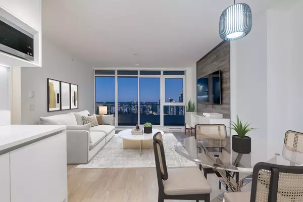 Coquitlam, BC V3J 0J6,657 Whiting WAY #2104