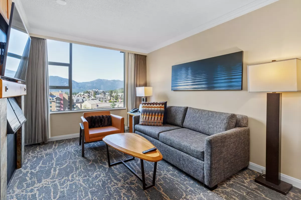 Whistler, BC V8E 1J3,4090 Whistler WAY #880