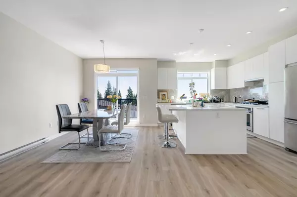 Coquitlam, BC V3E 0T7,1360 Mitchell ST #117
