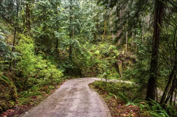 Madeira Park, BC V0N 2W2,16515 Timberline RD