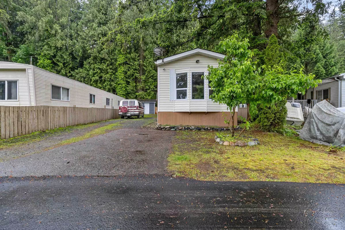 Cultus Lake, BC V2R 5B4,3942 Columbia Valley RD #99