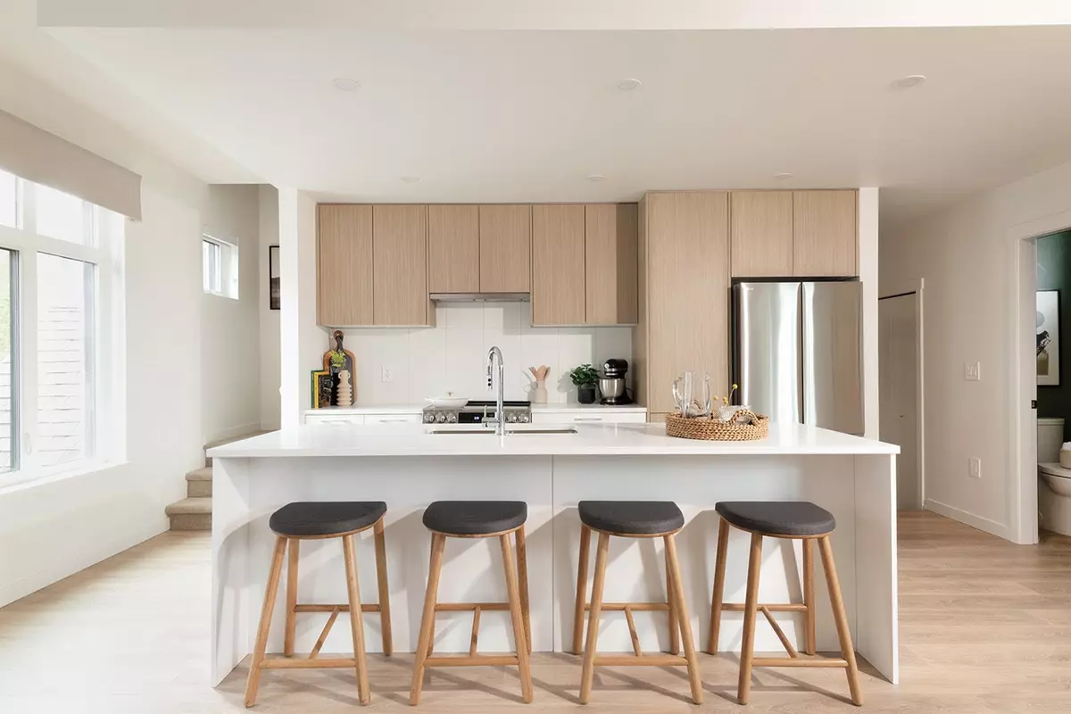 Langley, BC V2Y 1P8,6951 204 ST #102