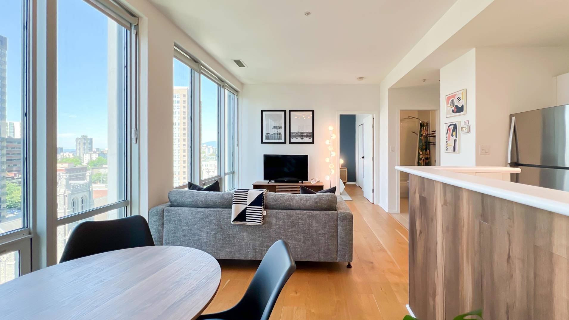 Vancouver, BC V6Z 2S1,989 Nelson ST #1106