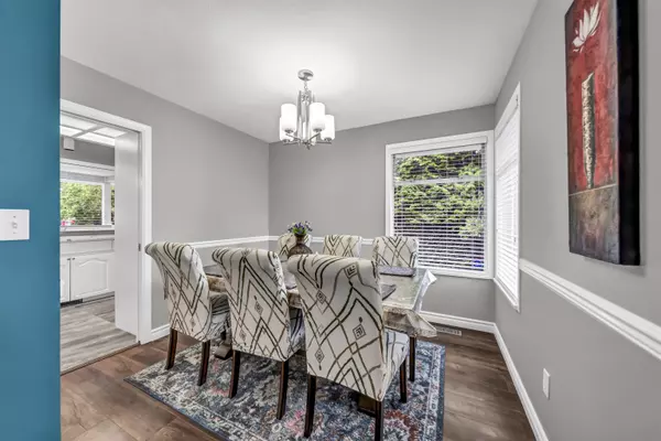 Surrey, BC V4N 3K1,16363 85 AVE #29