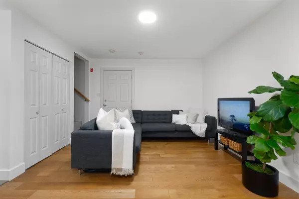 Whistler, BC V8E 0G2,8100 Alpine WAY #9