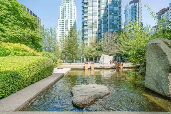 Vancouver, BC V6E 4R2,1200 W Georgia ST #2208