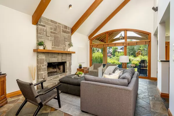 Whistler, BC V8E 1J7,8420 Golden Bear PL