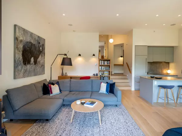 Whistler, BC V8E 0V8,3144 St Moritz CRES