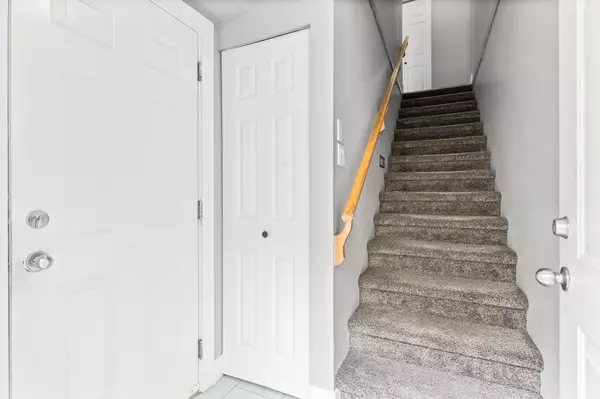 Surrey, BC V3W 1P3,12730 66 AVE #50