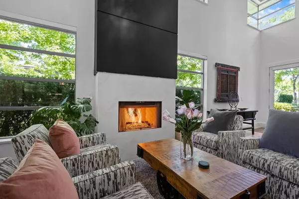 Surrey, BC V3Z 2L4,2603 162 ST #1