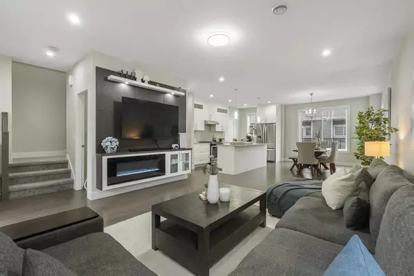 Surrey, BC V4N 6V7,19501 74 AVE #12