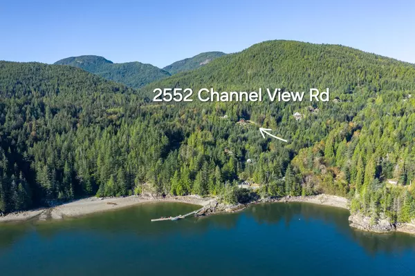 Gambier Island, BC V0N 1V0,2552 Channel View RD