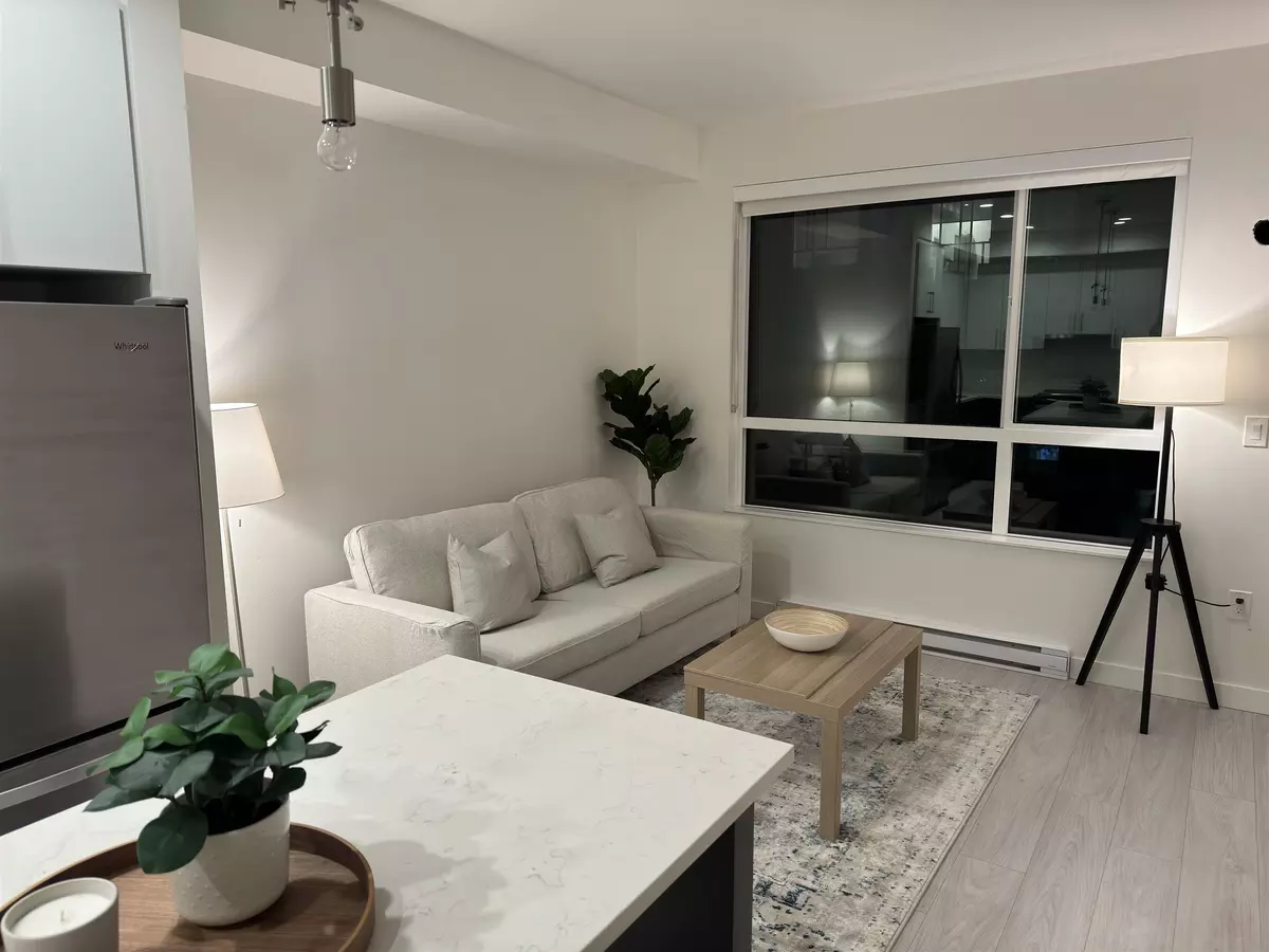 Langley, BC V2Y 3M5,20834 80 AVE #B401