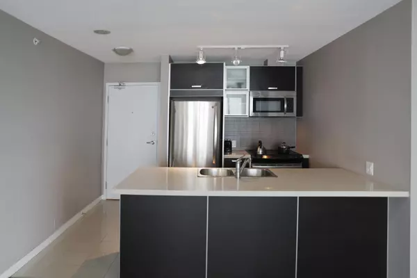 Surrey, BC V3T 0G5,13688 100 AVE #2302