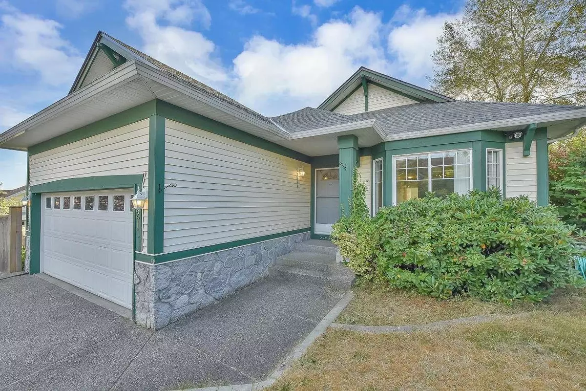 Anmore, BC V3H 5B4,1121 Robin WAY