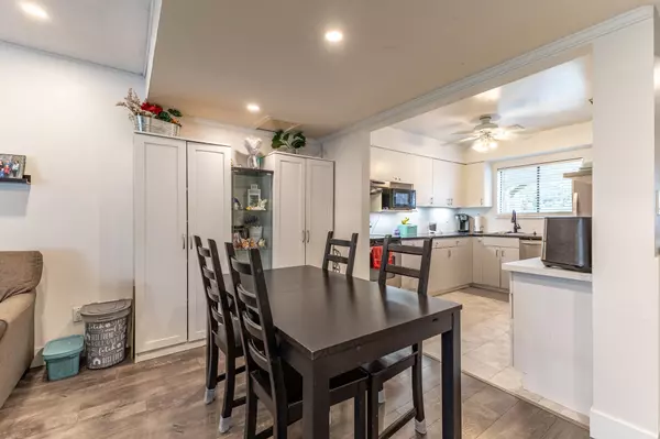 Langley, BC V3A 5X1,5251 204 ST #26