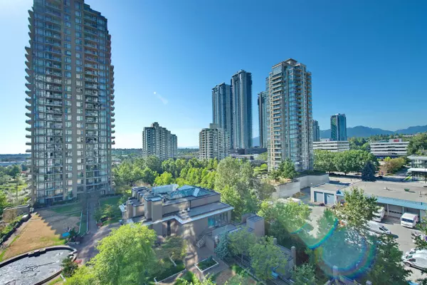 Burnaby, BC V5C 0B3,2355 Madison AVE #904