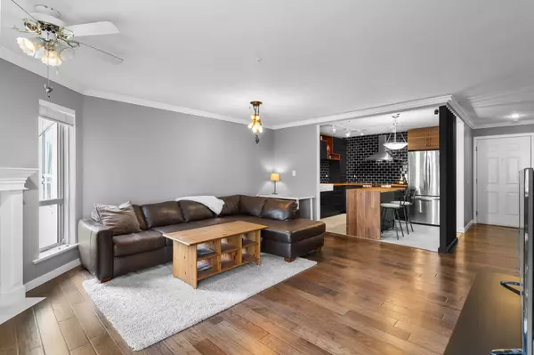 Abbotsford, BC V2S 3E2,2575 Ware ST #203