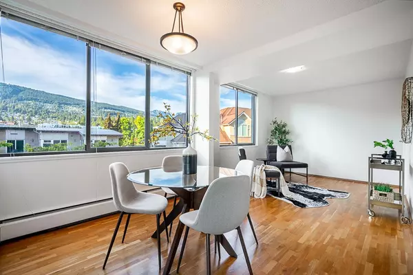 West Vancouver, BC V7V 1C2,2167 Bellevue AVE #403