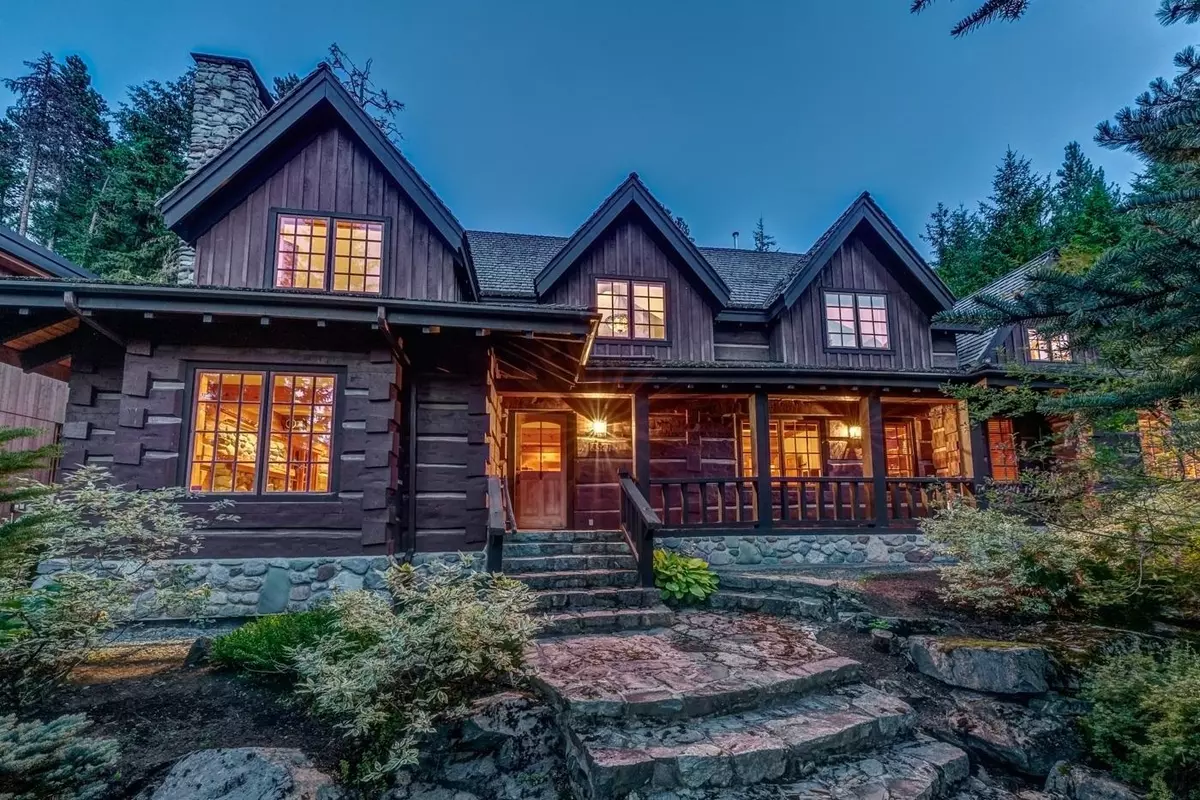 Whistler, BC V8E 0B9,3561 Falcon CRES