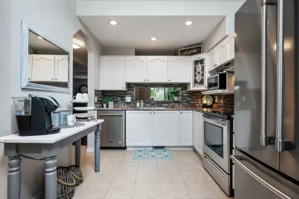 Langley, BC V1M 2E1,9045 Walnut Grove DR #30