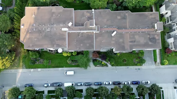 White Rock, BC V4B 3T7,1520 Vidal ST #107