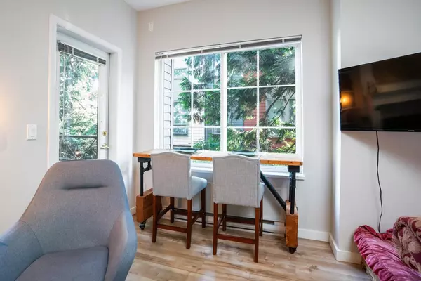 Delta, BC V4K 2Z9,4747 54a ST #105