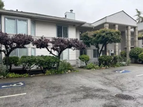 Burnaby, BC V5J 1G4,5875 Imperial ST #213