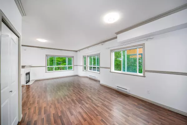 Richmond, BC V6Y 0A7,9420 Ferndale RD #13