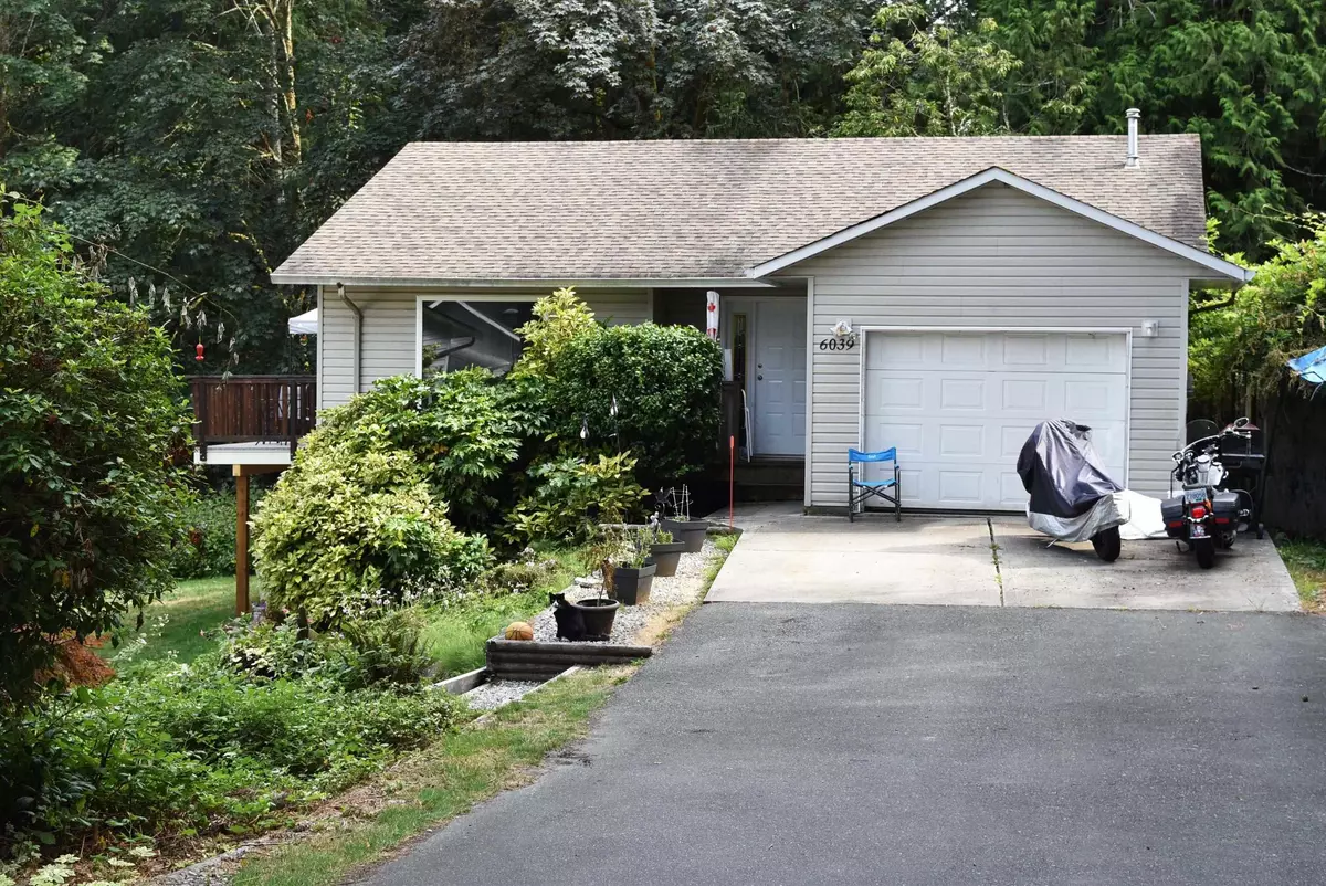 Sechelt, BC V0N 3A5,6039 Parkview PL