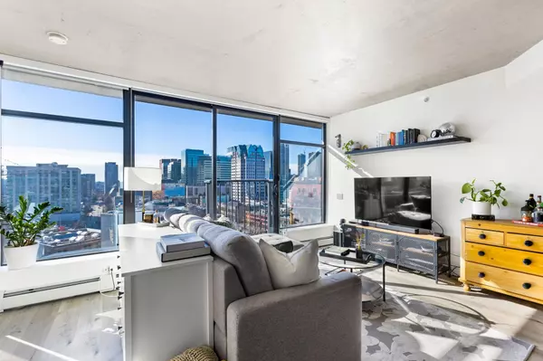 Vancouver, BC V6B 0E6,128 W Cordova ST #2007