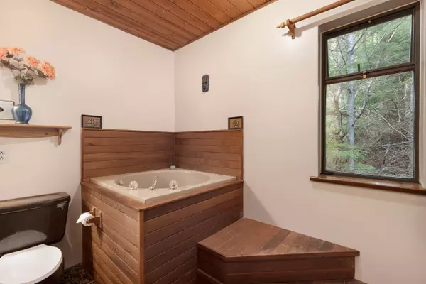 Whistler, BC V8E 0B8,3106 Panorama RDG