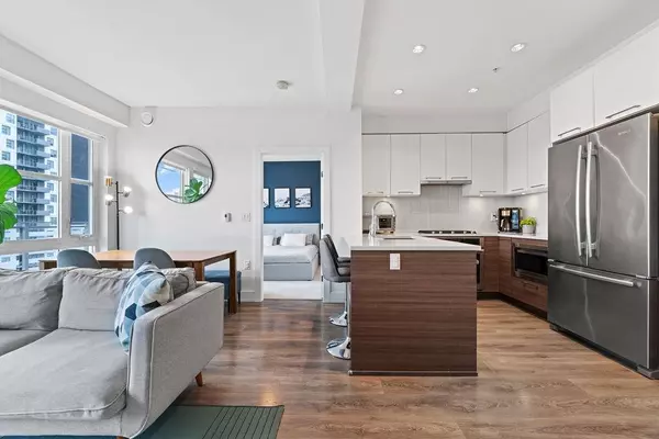 3488 Sawmill CRES #703,  Vancouver,  BC V5S 0C7