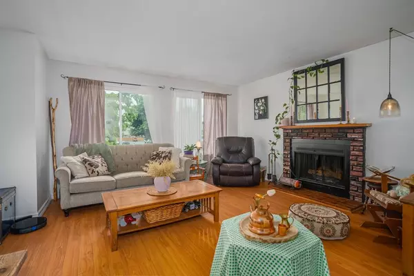 Chilliwack, BC V2P 6V4,45523 Mcintosh DR