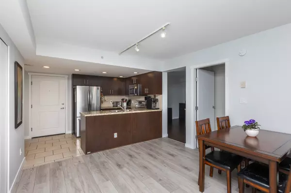 New Westminster, BC V3L 0A6,200 Keary ST #808