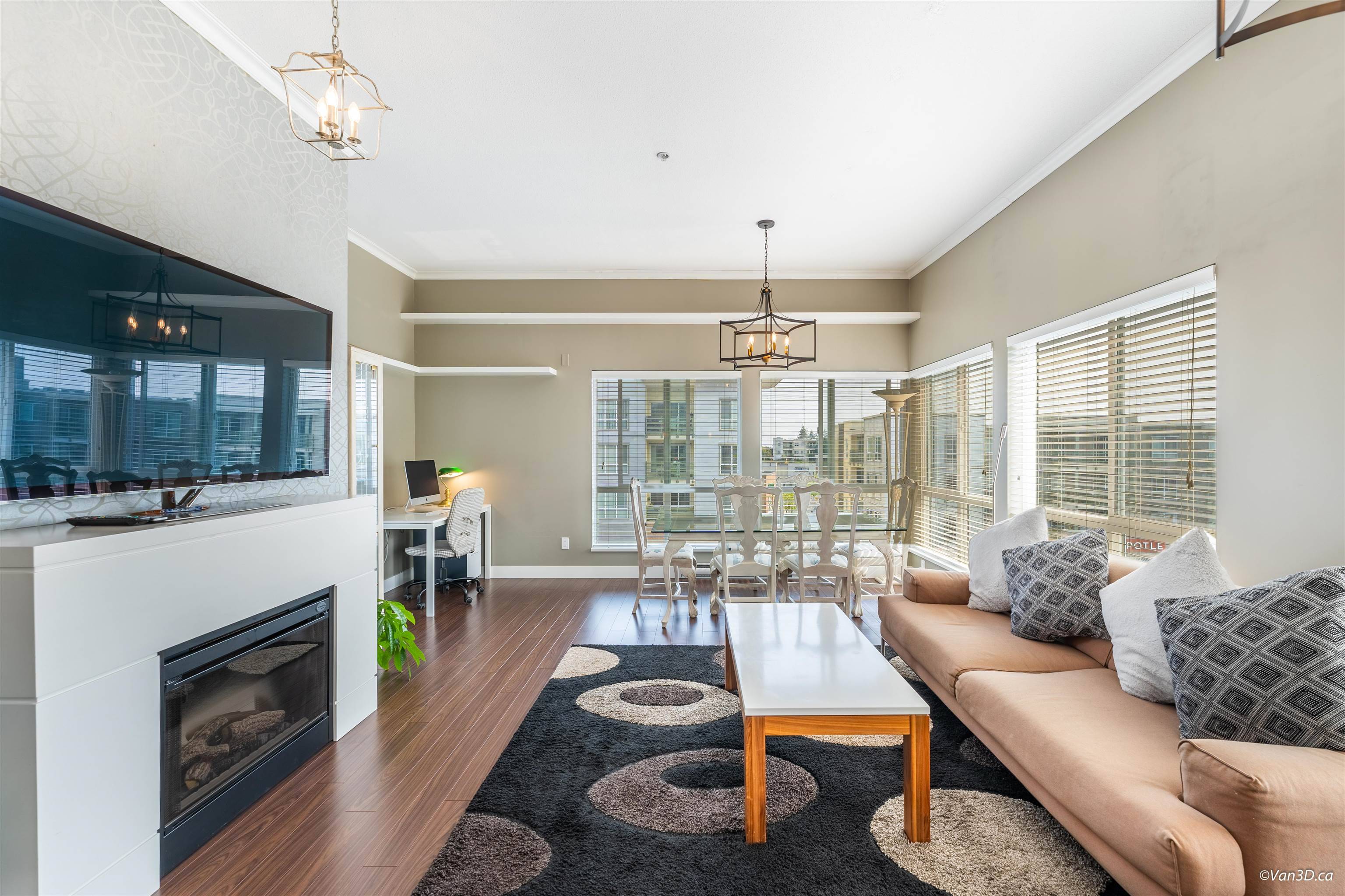 Surrey, BC V3Z 2L5,15735 Croydon DR #405