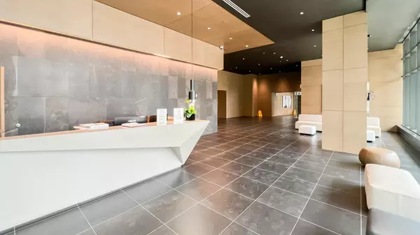 Burnaby, BC V5C 0N4,2181 Madison AVE #3708