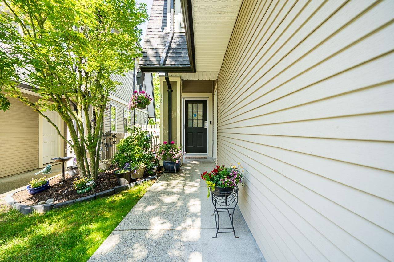 Surrey, BC V3S 1V1,15152 62a AVE #16